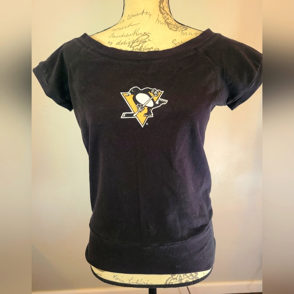 Pittsburgh Penguins Sexy Tee  sz M